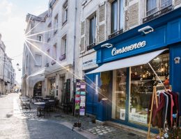 découvrez les créateurs et artisans de talent à la rochelle, inspirés par l’esprit de saint-nicolas. rencontrez des passionnés et trouvez des créations uniques pour vos envies originales !