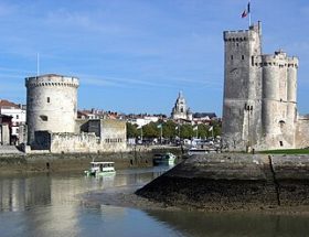 découvrez le calendrier officiel des visites du maire de la rochelle : dates, horaires et lieux des rencontres avec les citoyens pour rester informé de l’actualité municipale.