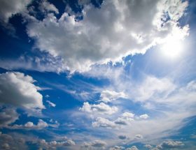 découvrez la météo prévue à la rochelle pour le 19 septembre 2025 : prévisions détaillées, températures, risques de pluie et conseils pour organiser votre journée.