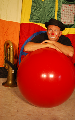 découvrez un week-end inoubliable à la rochelle dédié aux clowns : spectacles, animations pour petits et grands, rires garantis et ambiance festive au cœur de la ville !