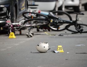 découvrez les dernières actualités sur l’accident survenu près de leroy merlin à la rochelle et les suites judiciaires de l’affaire. informations détaillées sur les responsabilités et les décisions de justice.