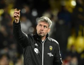 après la défaite de la rochelle, o'gara exprime sa déception et analyse les points faibles de son équipe lors de ce match décisif. découvrez sa réaction et les enseignements tirés.