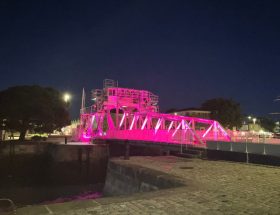 participez à l'événement rochelais octobre rose : mobilisons-nous pour la sensibilisation au dépistage du cancer du sein à la rochelle. découvrez les actions, ateliers et événements organisés tout au long du mois d'octobre.