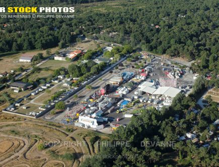 découvrez la charente-maritime à travers des images aériennes ultra-précises offrant une vue spectaculaire de ses paysages, côtes et villes.