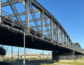 découvrez le rapport détaillé sur la reconstruction du pont tasdon, incluant les analyses techniques, les étapes clés du projet et les impacts pour la communauté locale.